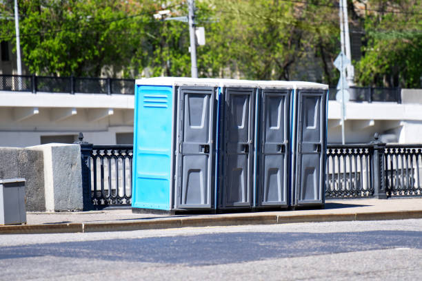 Best Porta potty delivery and setup  in Odon, IN